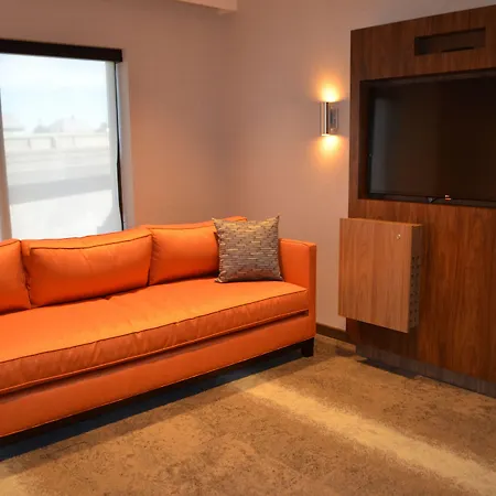 Hilton Garden Inn Providence-2